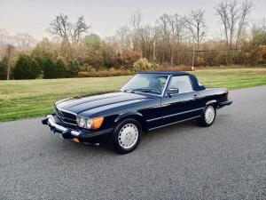 Mercedes-Benz 560 SL 1986 года  (NA)